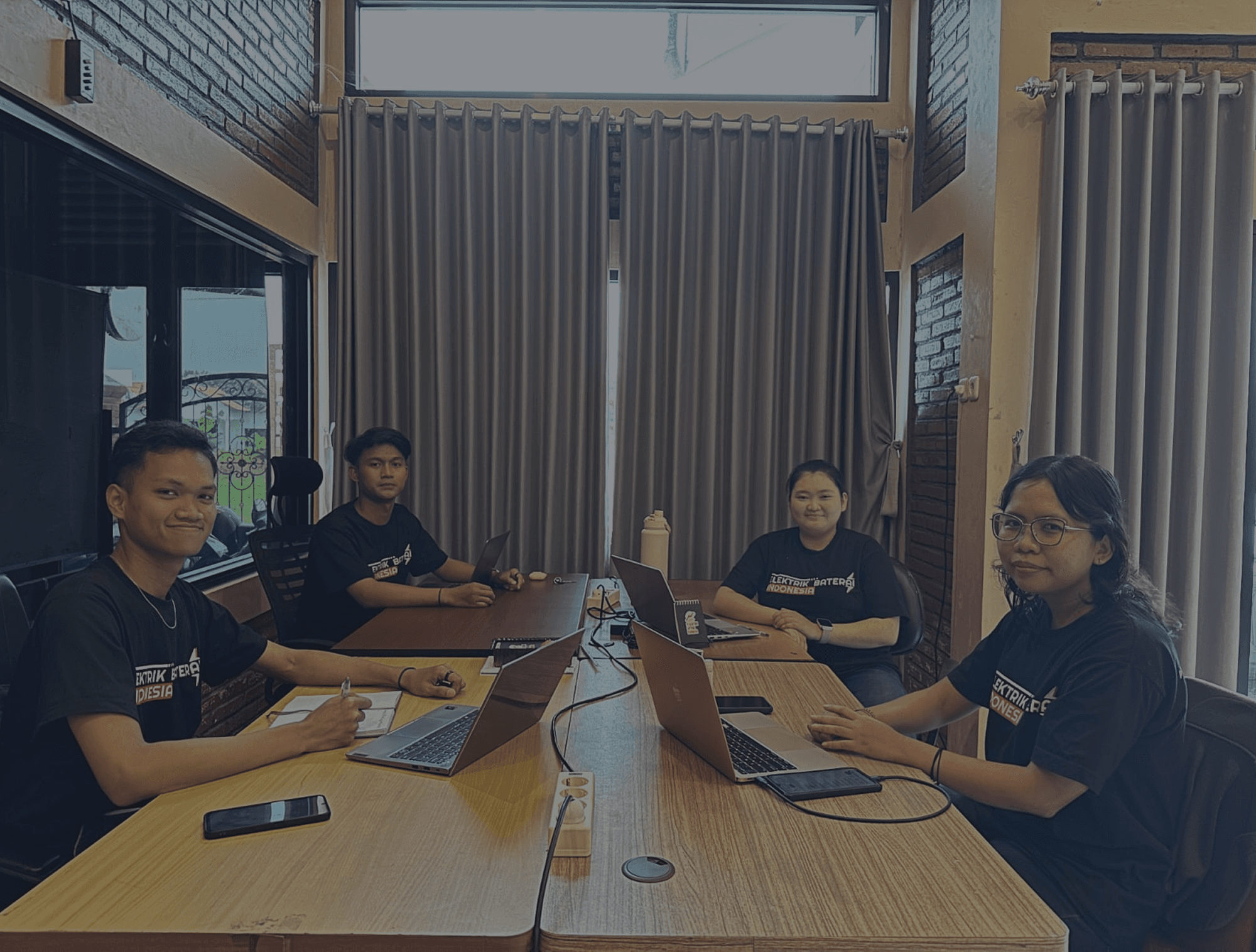 our-team-visual